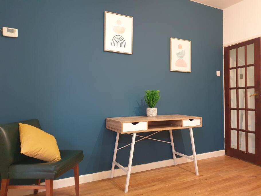 City Townhouse Close To Cafes And Restaurants NWI Eksteriør billede