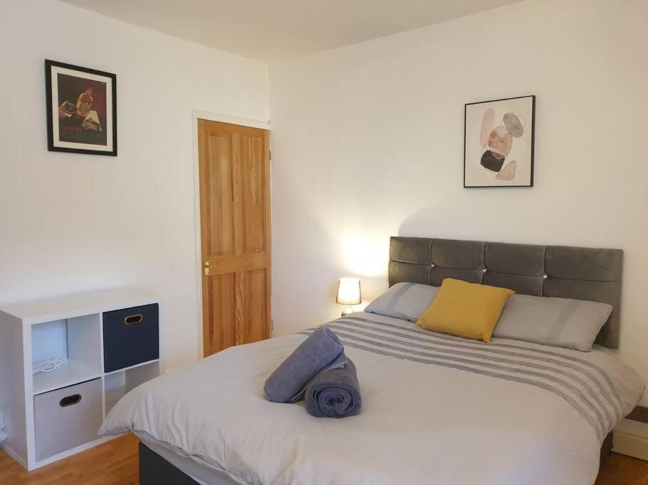 City Townhouse Close To Cafes And Restaurants NWI Eksteriør billede