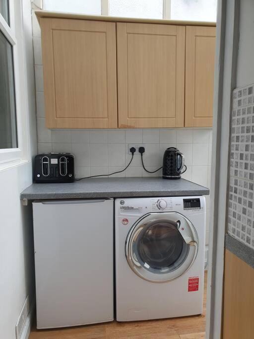 City Townhouse Close To Cafes And Restaurants NWI Eksteriør billede